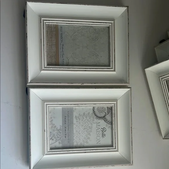COPY - Cream Ornate Picture Frame Accents - Picture 2 of 3